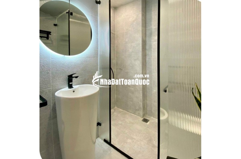 Cho thuê Nhà KD, VP, Nhà Hàng, Mai Hắc Đế, thang máy; vỉa hè 113m2* 5T- 45 Tr